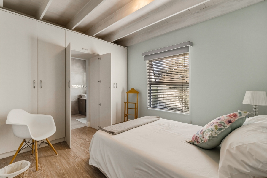 4 Bedroom Property for Sale in Croydon Vineyard Estate Western Cape